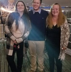 Meet your Posher, Denise